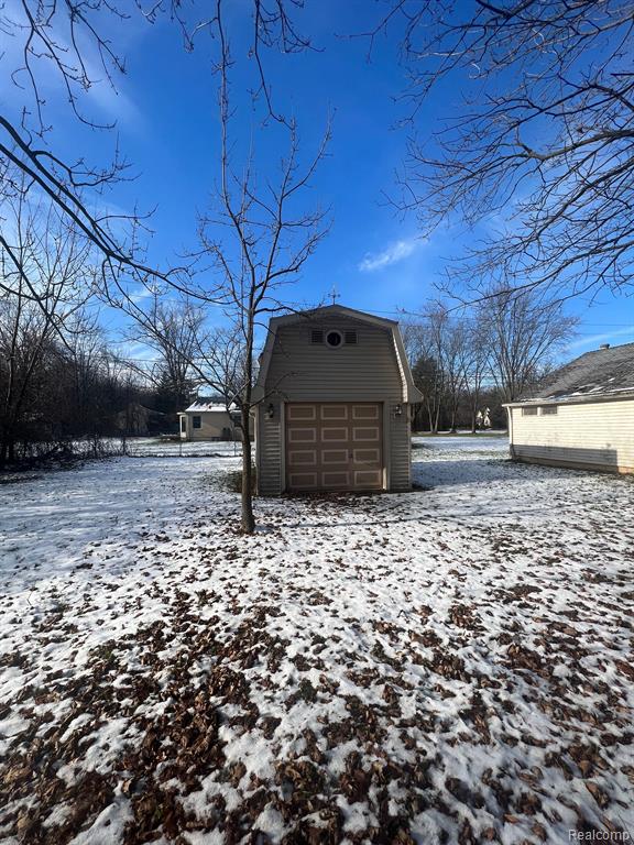 6351 North Beck Road Canton, MI 48187 - Photo 9 of 28