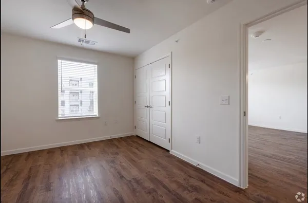$1,455 | 1200 West Koenig Lane, Austin, TX 78756