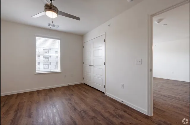 $1,455 | 1200 West Koenig Lane, Austin, TX 78756