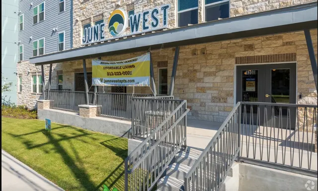 $1,455 | 1200 West Koenig Lane, Austin, TX 78756