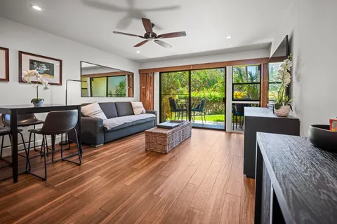 $749,950 | 300 Hauoli Street, Unit A9, Wailuku, HI 96793