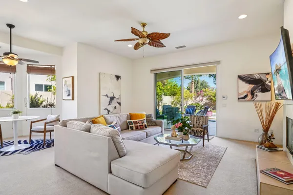 $949,000 | 64 Paris Way, Rancho Mirage, CA 92270