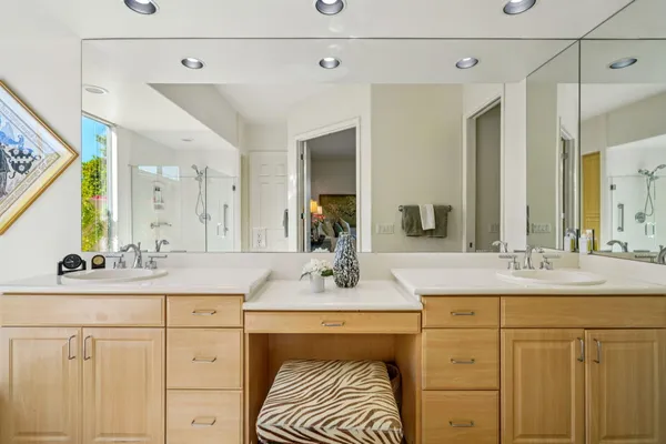 $949,000 | 64 Paris Way, Rancho Mirage, CA 92270