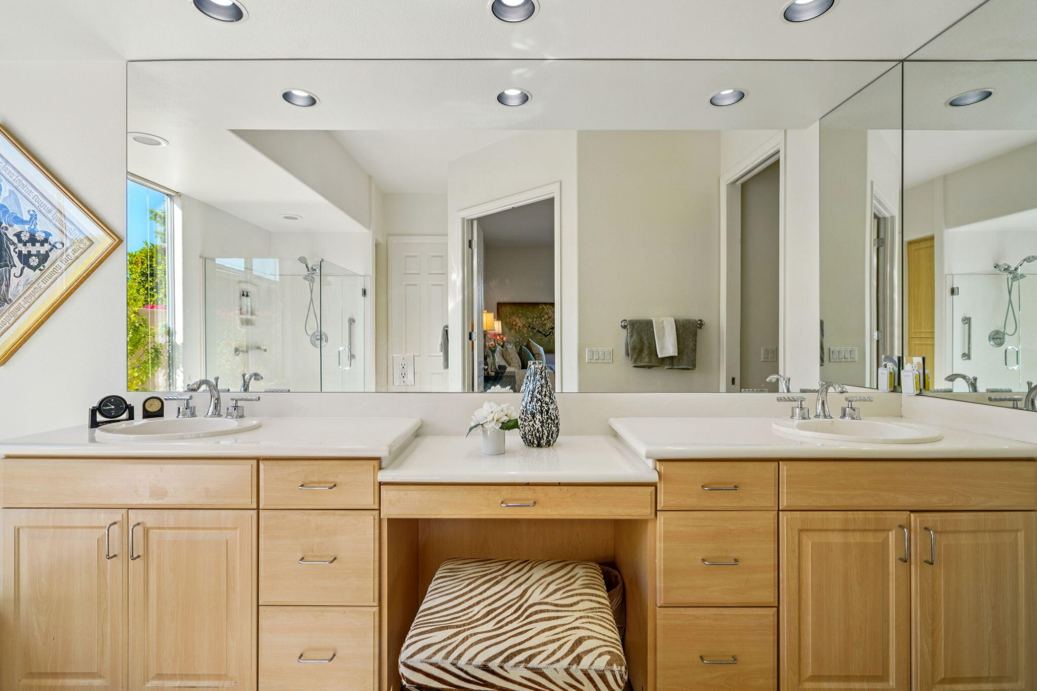 64 Paris Way Rancho Mirage, CA 92270 - Photo 25 of 47 Primary Ensuite