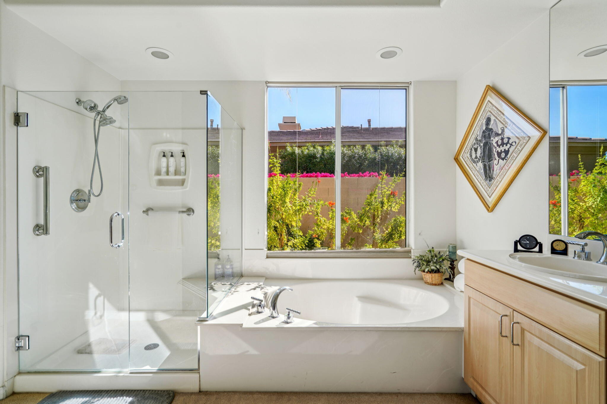 64 Paris Way Rancho Mirage, CA 92270 - Photo 26 of 47 Primary Ensuite