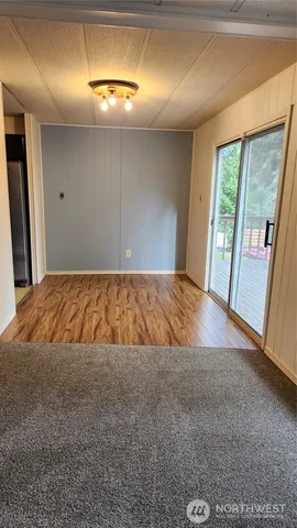 $1,900 | 41 East Pickering Place, Shelton, WA 98584