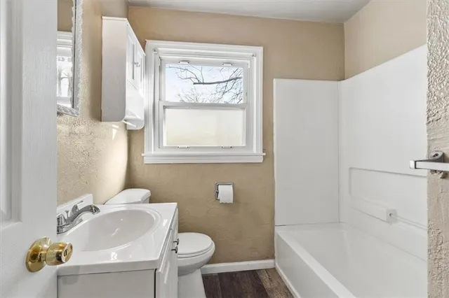 $134,000 | 2319 South Cedar Avenue, Independence, MO 64052