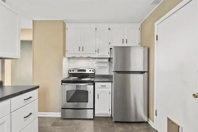 $134,000 | 2319 South Cedar Avenue, Independence, MO 64052