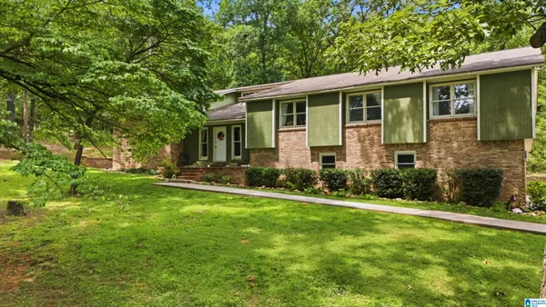 $439,900 | 231 Country Ridge Road, Montevallo, AL 35115