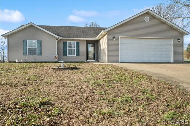 $235,000 | 211 Brookside Drive, Cape Girardeau, MO 63701