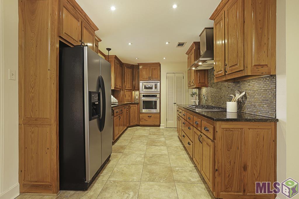 465 Albert Hart Drive Baton Rouge, LA 70808 - Photo 14 of 37