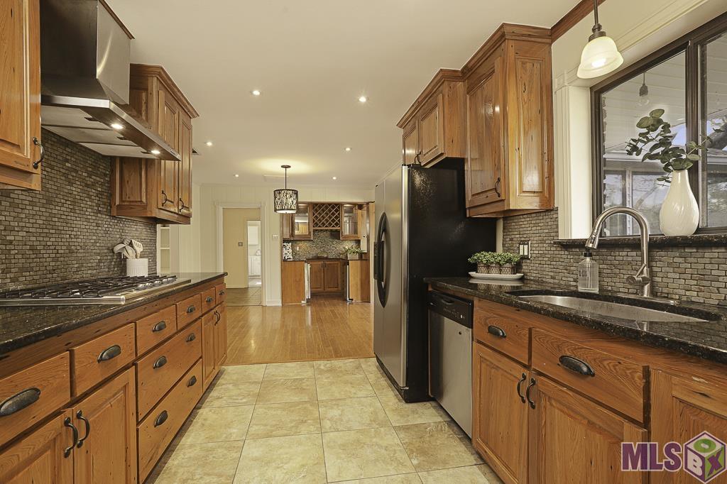 465 Albert Hart Drive Baton Rouge, LA 70808 - Photo 15 of 37