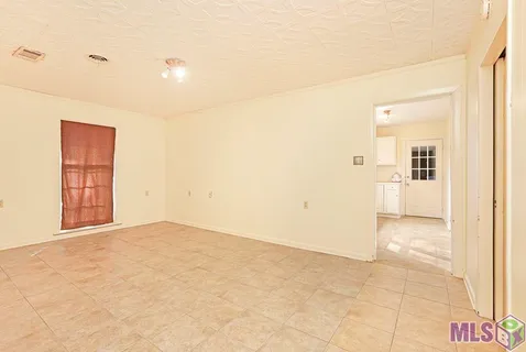 $515,000 | 465 Albert Hart Drive, Baton Rouge, LA 70808