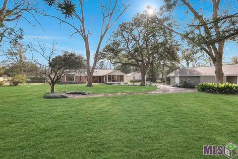 $515,000 | 465 Albert Hart Drive, Baton Rouge, LA 70808