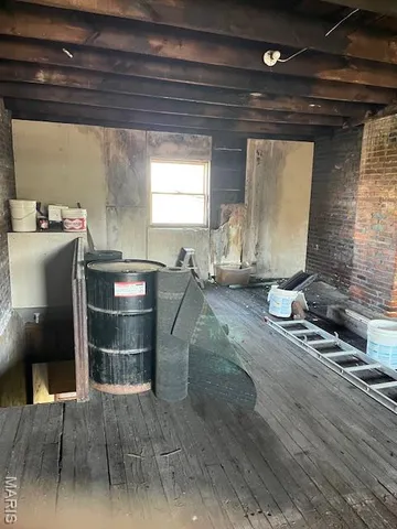 $49,000 | 5218 North Broadway, St. Louis, MO 63147