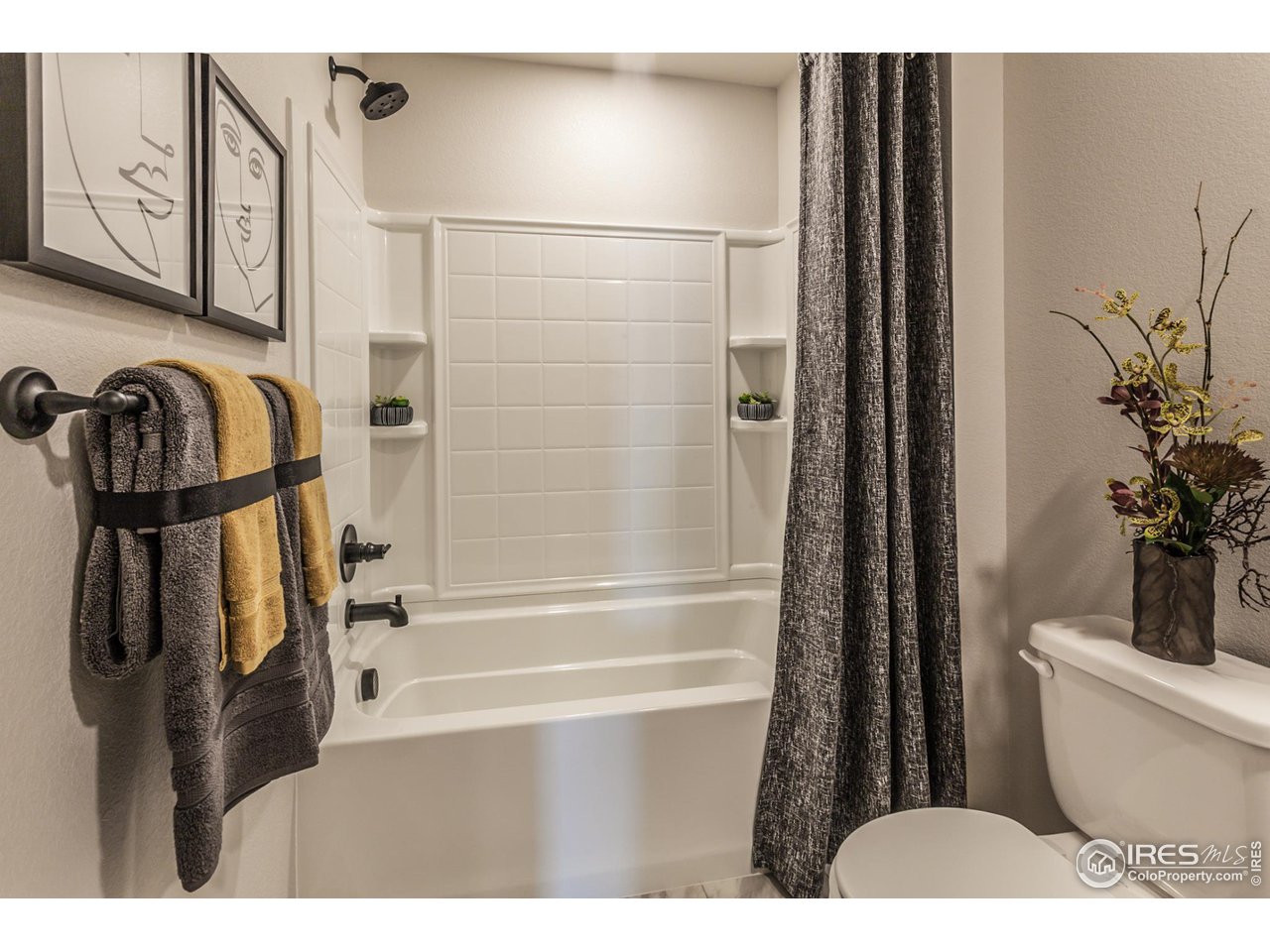 6931 4th St Road, Unit 4 Greeley, CO 80634 - Photo 31 of 34 EXAMPLE PHOTO: SECONDARY BATH