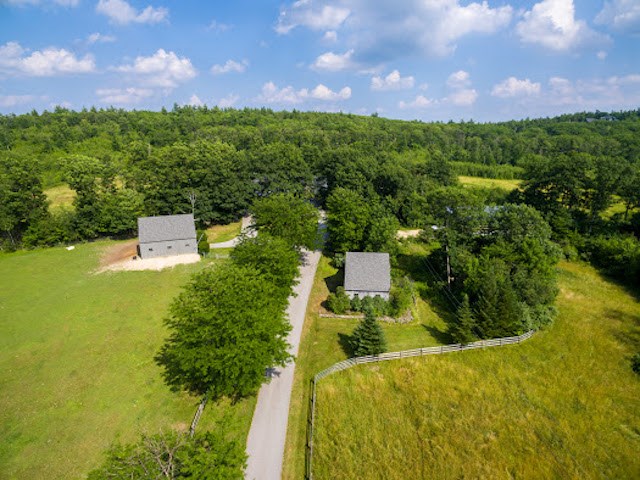 183 Griffin Road Deerfield, NH 03037 - Photo 22 of 40