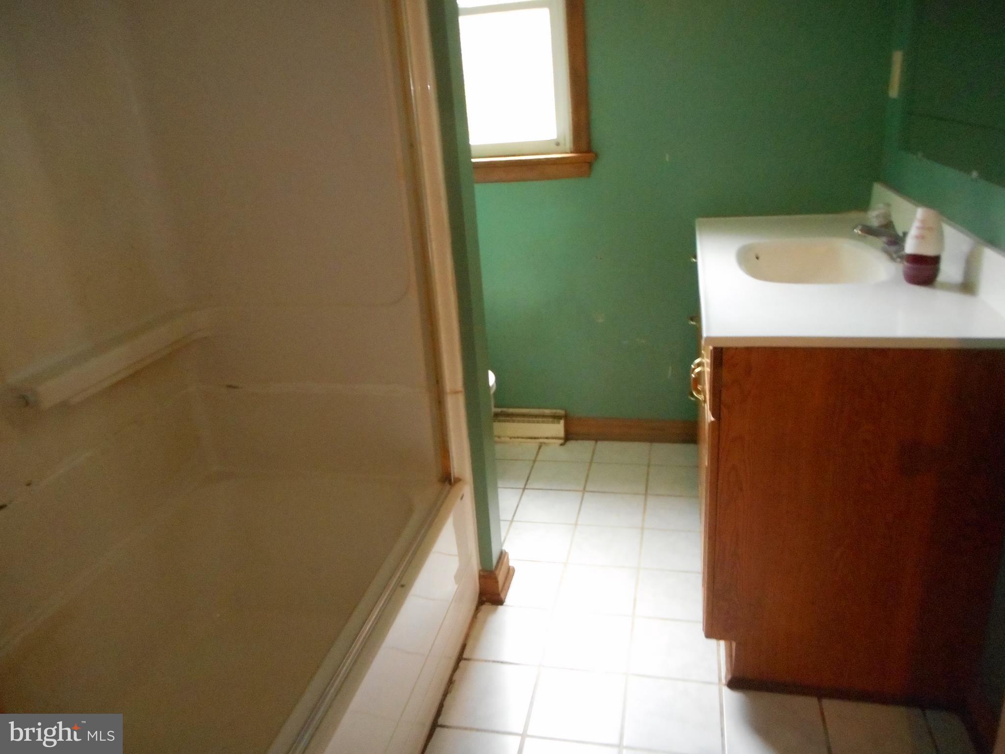 4720 Phillips Road La Plata, MD 20646 - Photo 6 of 11 Upper Level Bath