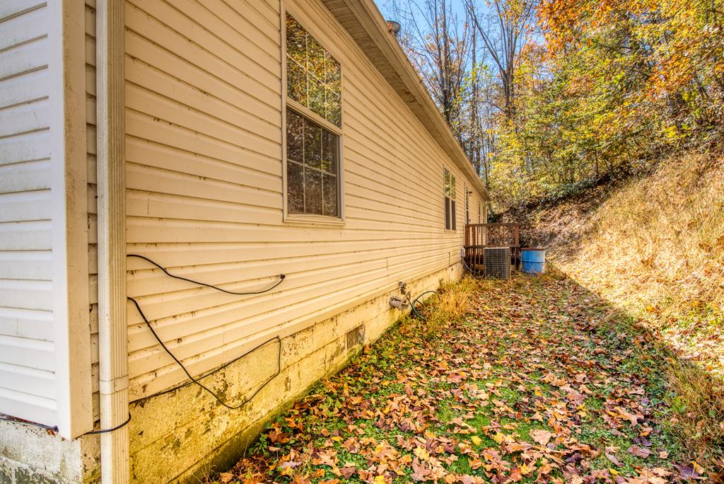 415 Middle Fork Road Marion, VA 24354 - Photo 18 of 23 Gallery Image 18