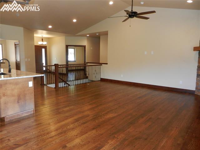 18560 Furrow Road Monument, CO 80132 - Photo 7 of 29 Gallery Image 7