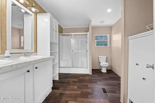 $274,900 | 296 South Illinois Avenue, Oak Ridge, TN 37830