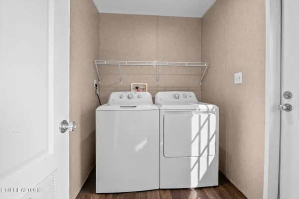 $274,900 | 296 South Illinois Avenue, Oak Ridge, TN 37830