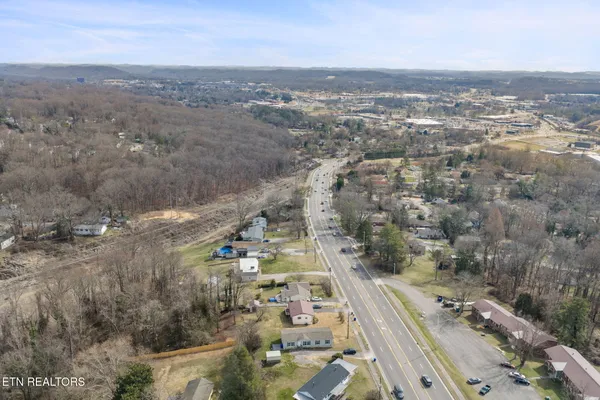 $274,900 | 296 South Illinois Avenue, Oak Ridge, TN 37830