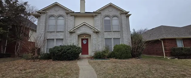 $2,600 | 1722 Creekpoint Drive, Lewisville, TX 75067