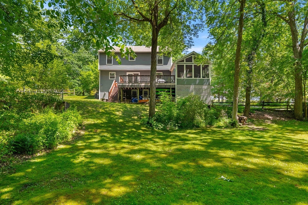 27 Old Homestead Road Groton, MA 01450 - Photo 2 of 34