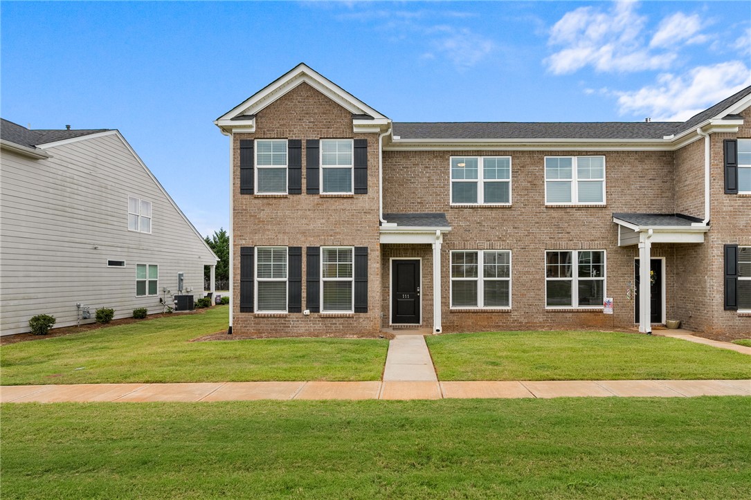 111 Village Main Anderson, SC 29621 - Photo 2 of 31 Gallery Image 2