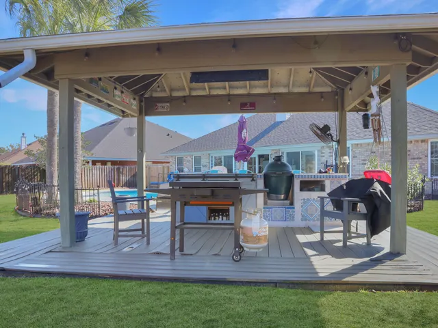 $430,000 | 2338 Tall Oak Drive, Cantonment, FL 32533