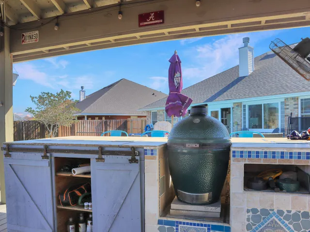 $430,000 | 2338 Tall Oak Drive, Cantonment, FL 32533