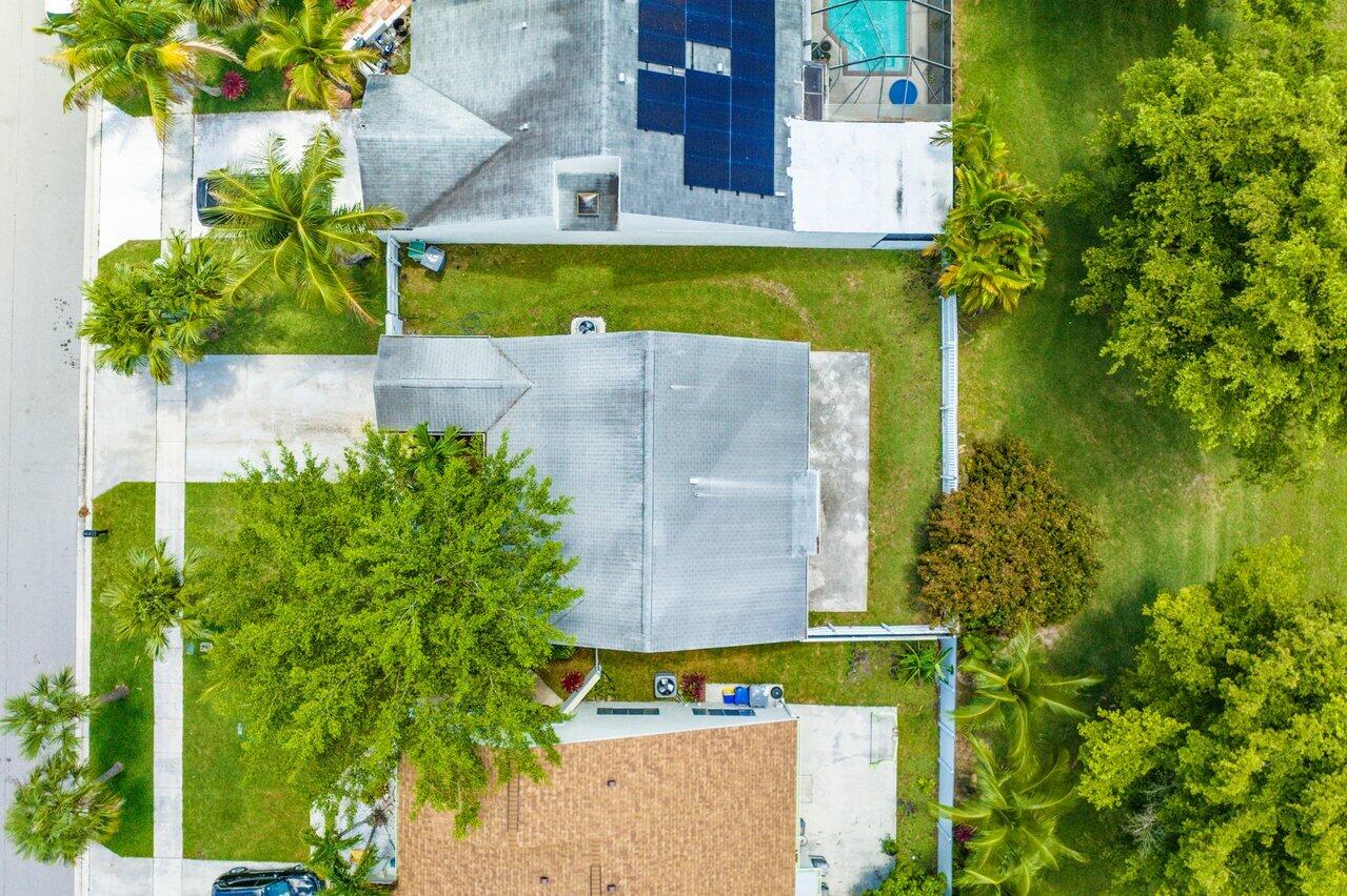 8359 Dynasty Drive Boca Raton, FL 33433 - Photo 23 of 33 023-8359DynastyDrive-BocaRaton-FL-33433-