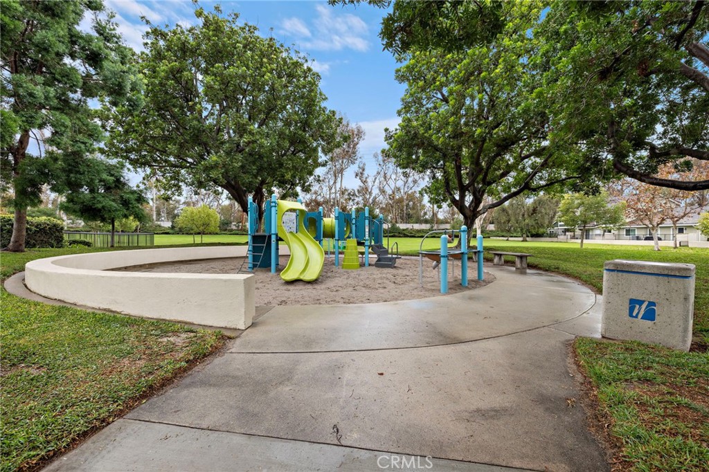 6 Fieldflower Irvine, CA 92614 - Photo 38 of 39 a view of street with large trees