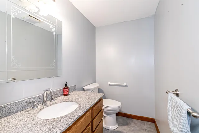 $675,000 | 6 Abbey Road, Bow, NH 03304