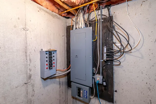 $675,000 | 6 Abbey Road, Bow, NH 03304