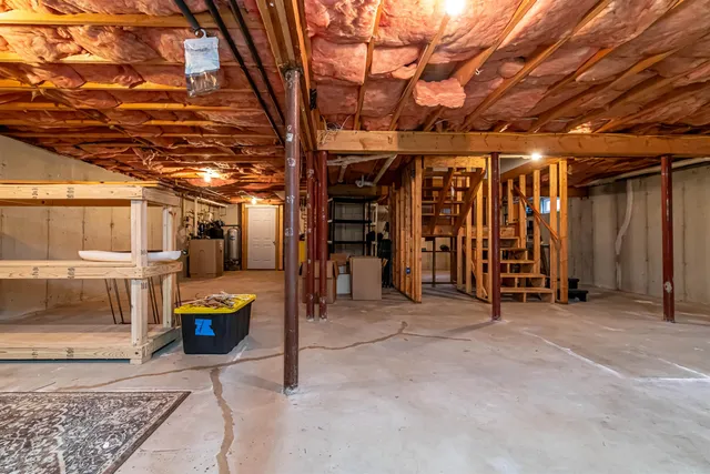 $675,000 | 6 Abbey Road, Bow, NH 03304