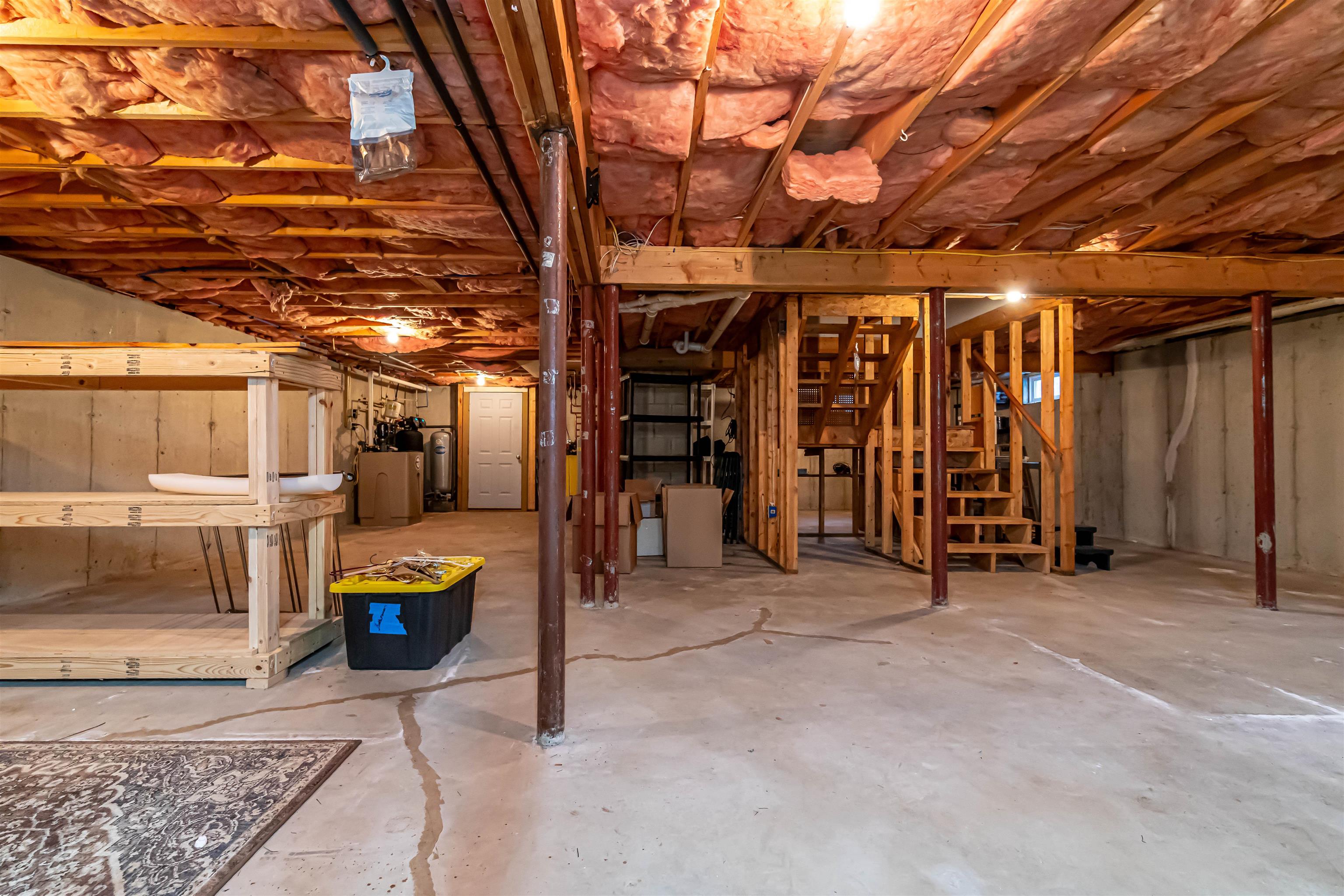 6 Abbey Road Bow, NH 03304 - Photo 41 of 47