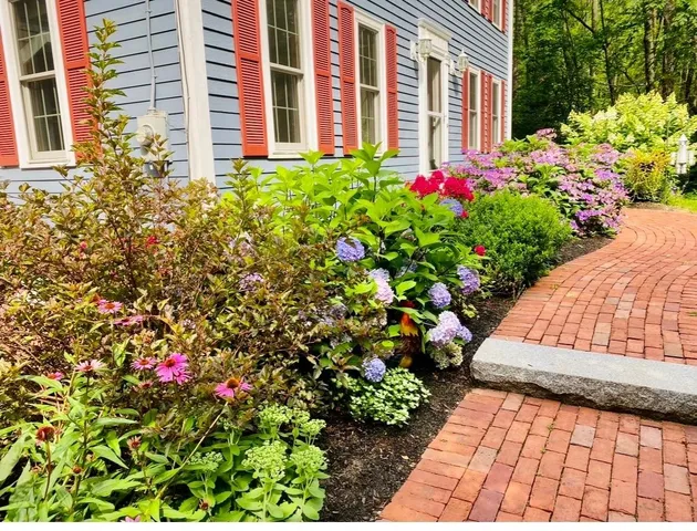 $675,000 | 6 Abbey Road, Bow, NH 03304