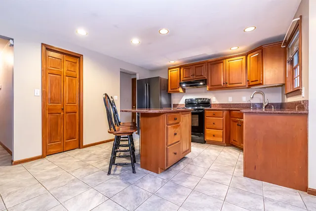 $675,000 | 6 Abbey Road, Bow, NH 03304