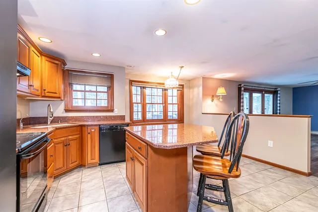 $675,000 | 6 Abbey Road, Bow, NH 03304