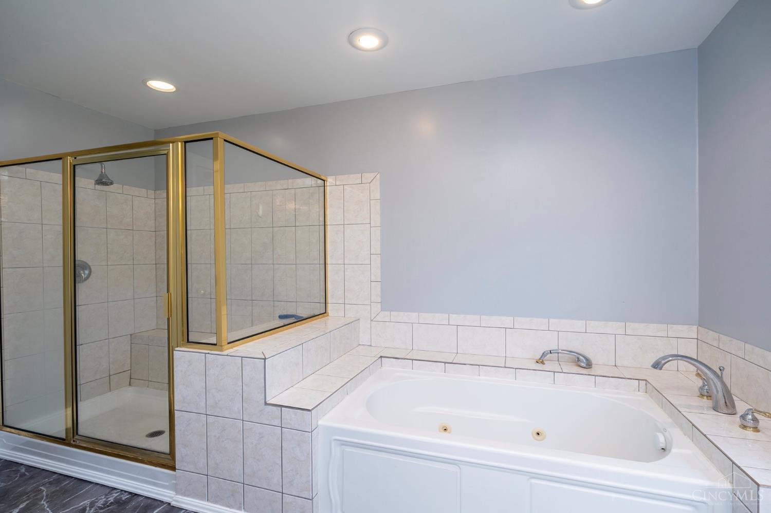 1663 Ireland Road Wilmington, OH 45177 - Photo 42 of 98 Gallery Image 42