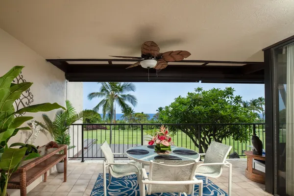 $800,000 | 78-6920 Alii Drive, Unit 211, Kailua-Kona, HI 96740