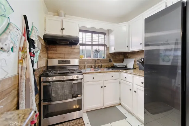 $585,000 | 8211 Wilbarn Street, Paramount, CA 90723