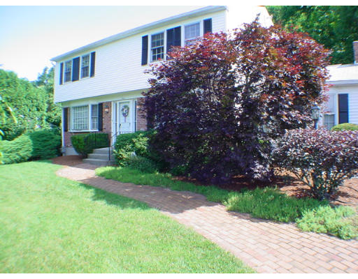 3 Jefferson Road Westborough, MA 01581 - Photo 3 of 11 Gallery Image 3