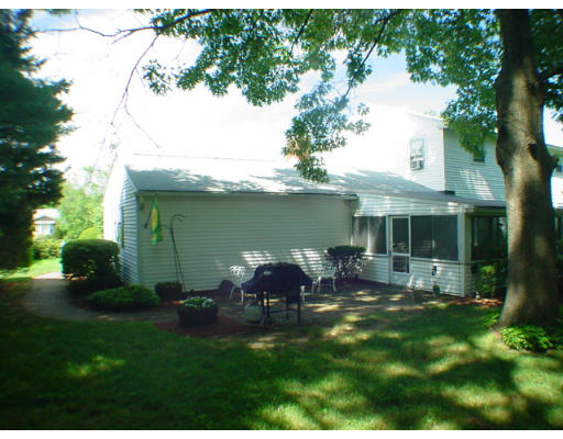 3 Jefferson Road Westborough, MA 01581 - Photo 4 of 11 Gallery Image 4