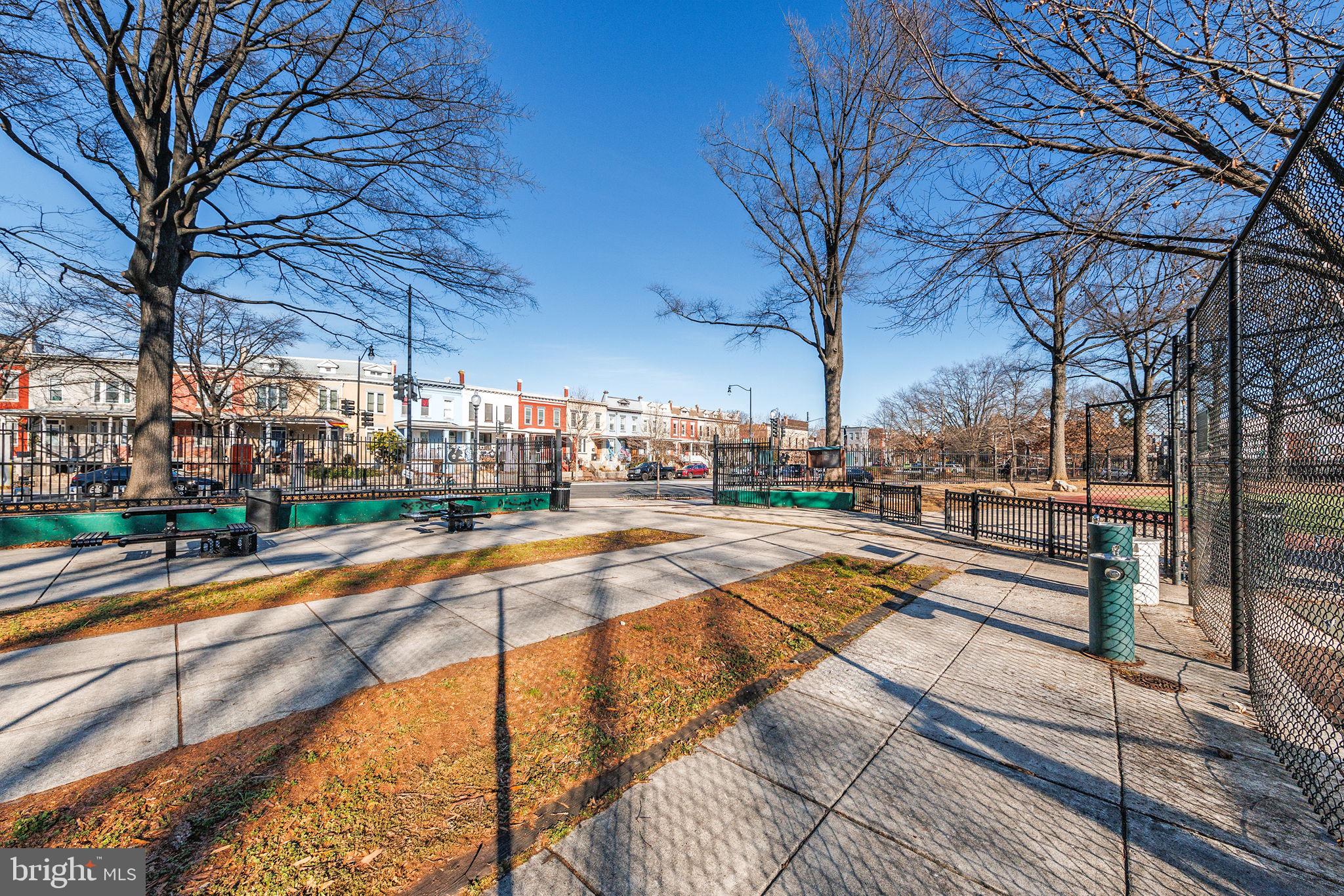 117 R Street Northwest, Unit 2 Washington, DC 20001 - Photo 25 of 35