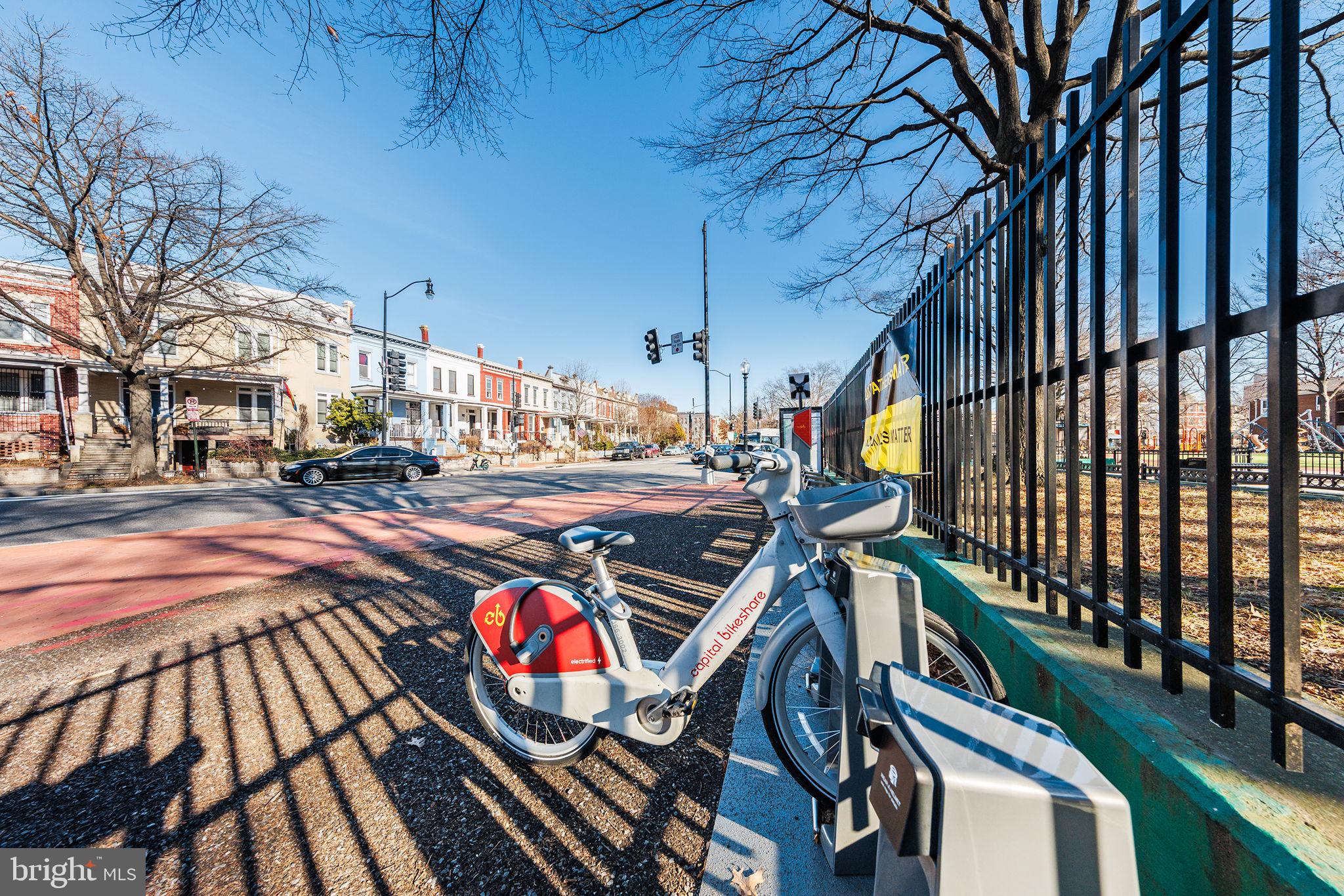 117 R Street Northwest, Unit 2 Washington, DC 20001 - Photo 27 of 35