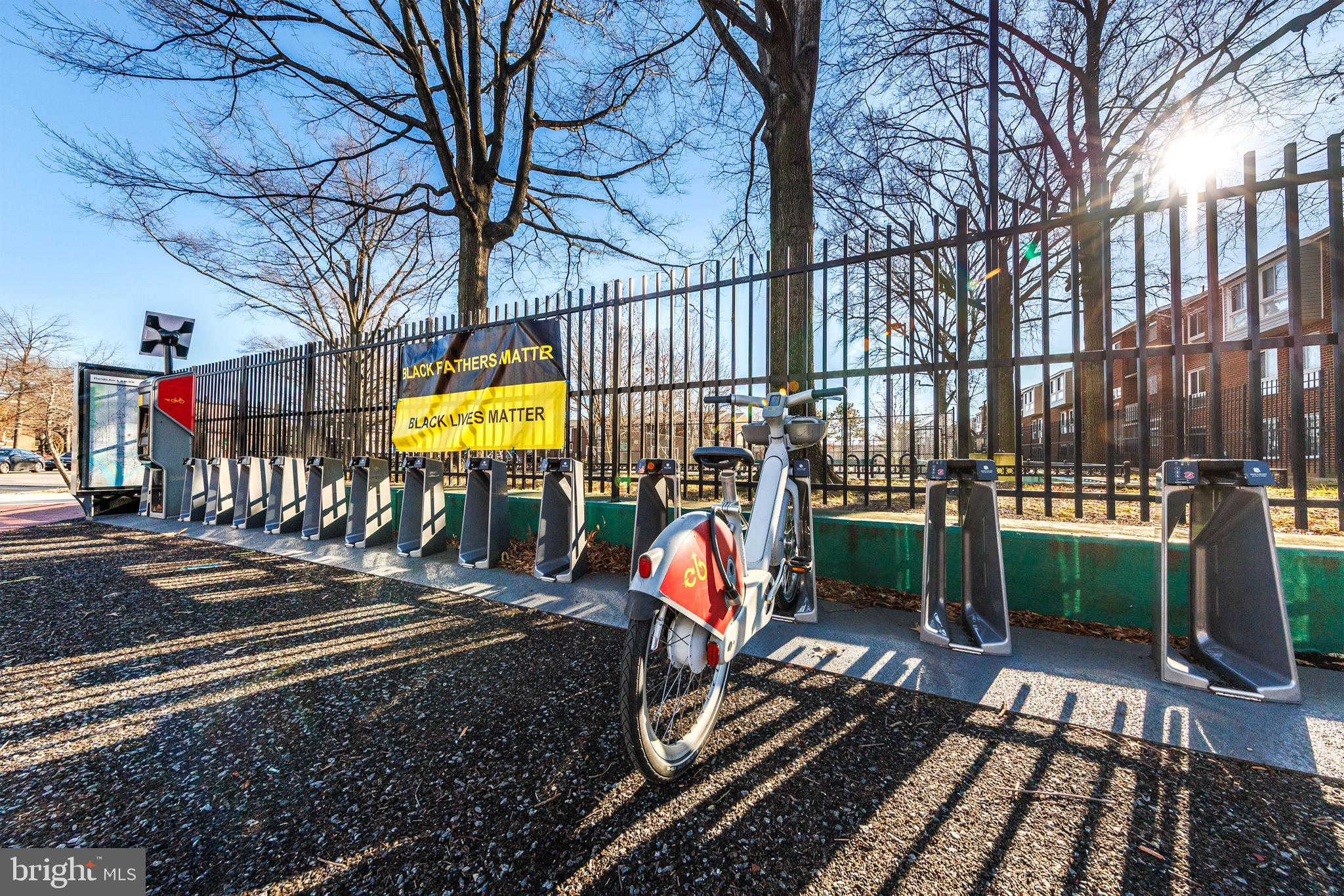 117 R Street Northwest, Unit 2 Washington, DC 20001 - Photo 28 of 35