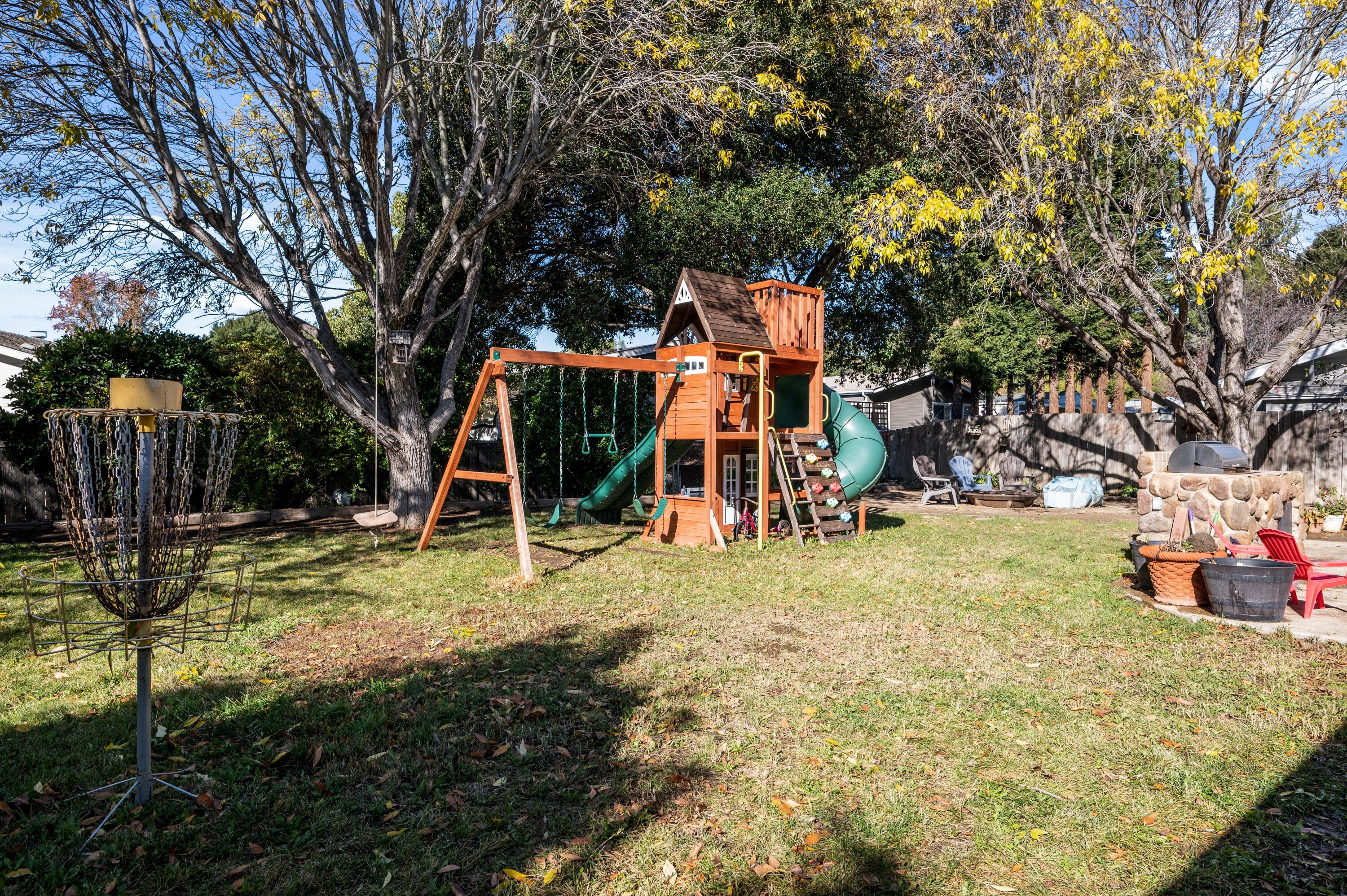 67 Pepperwood Way Solvang, CA 93463 - Photo 22 of 27 67 Pepperwood Way-23